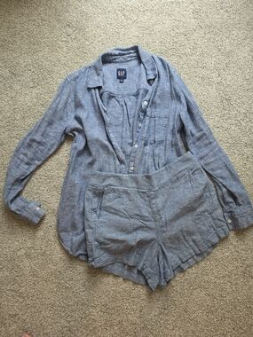 Gap Medium Shirt And Shorts Set
